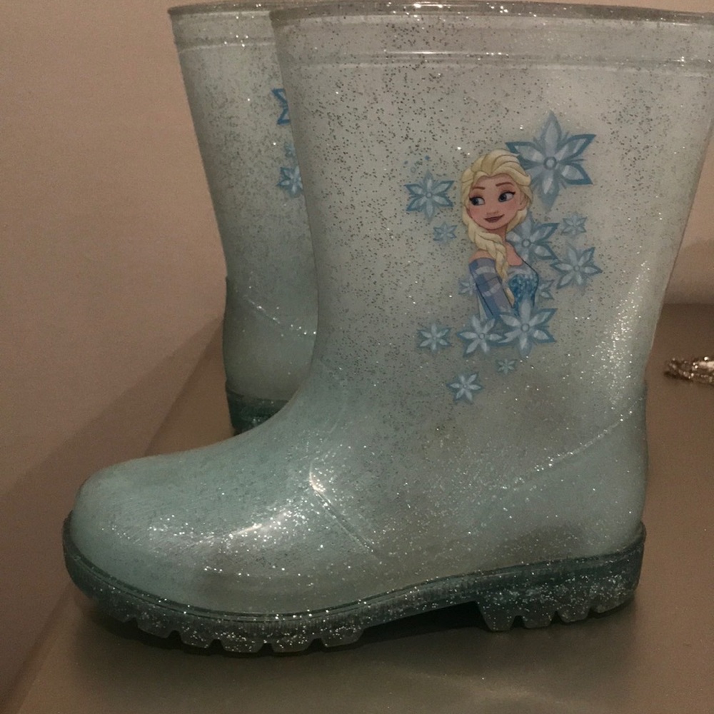 Rain boots